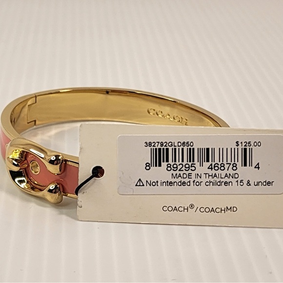 COACH Signature C-Buckle
Bangle - Gold-tone & color Pink Enamel - Picture 5 of 9